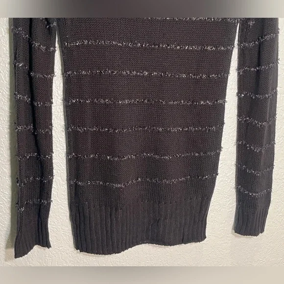 DOLLED UP by Fang Cute & Sexy Black Sweater w/Lace & Metallic Details Size S - Picture 2 of 10